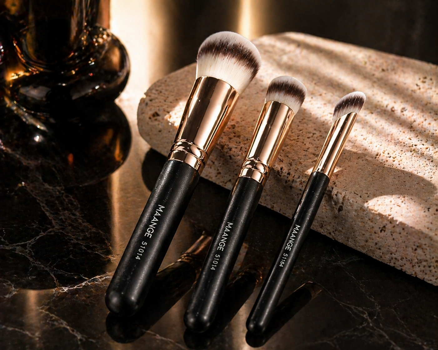 L'Essentiel 5 — Pinceaux & Houppettes Petal Touch